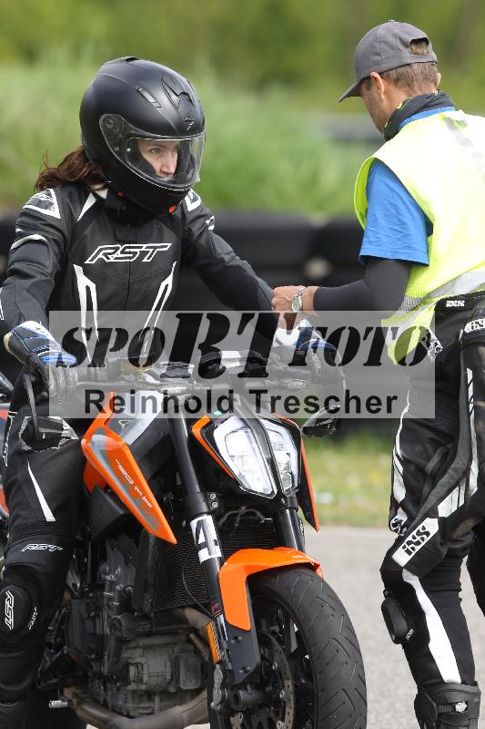 Archiv-2025/10 23.04.2025 Cornu Master School ADR/gruen-vert/4